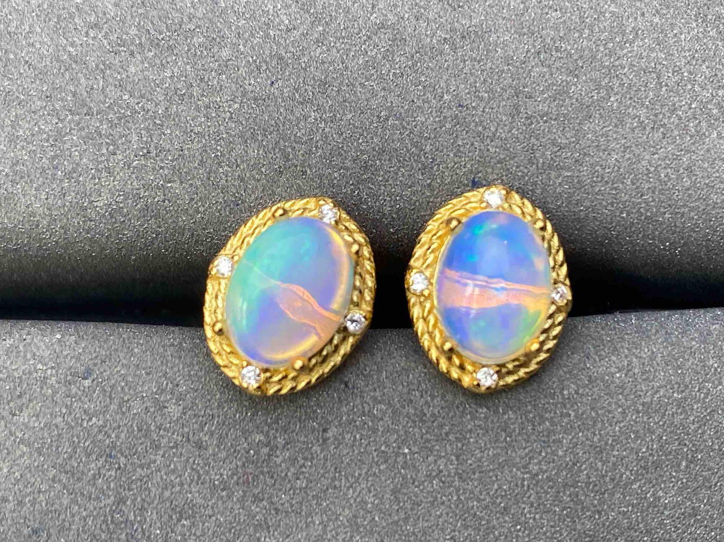 A6042 Opal Earrings