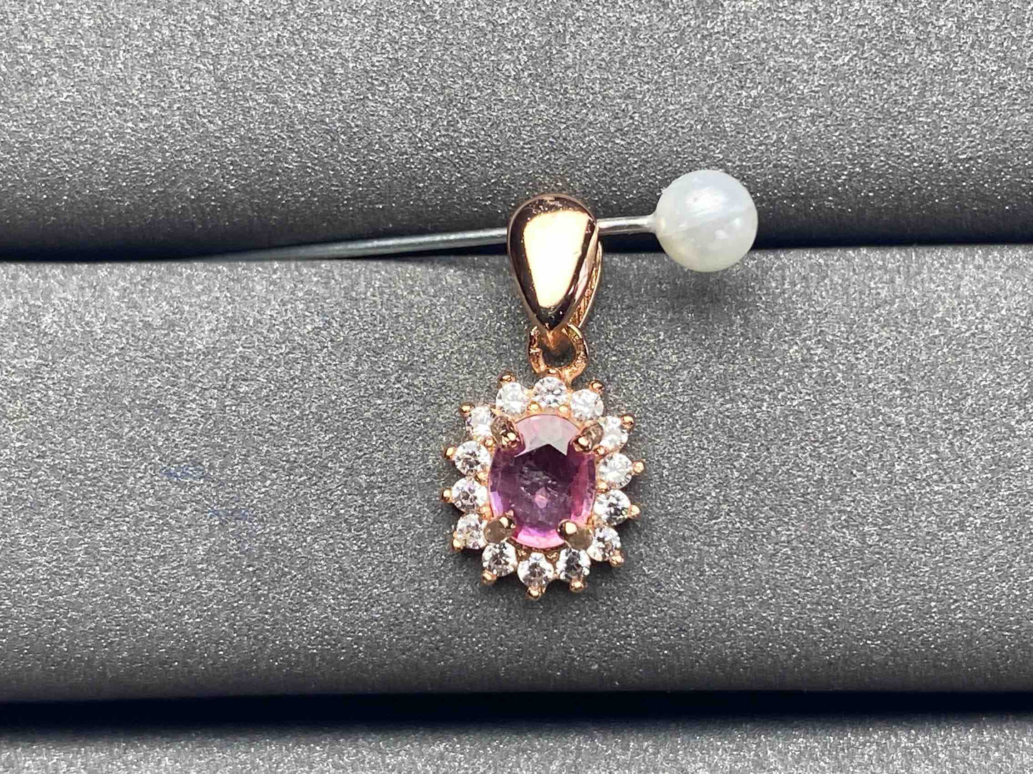 A605 Pink Sapphire Pendant