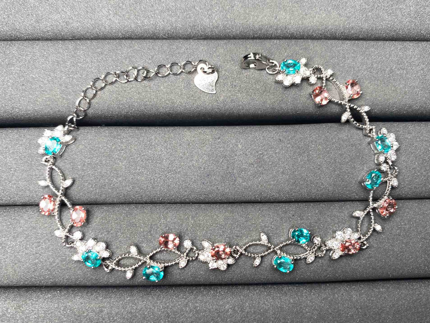 A6082 Topaz Bracelet