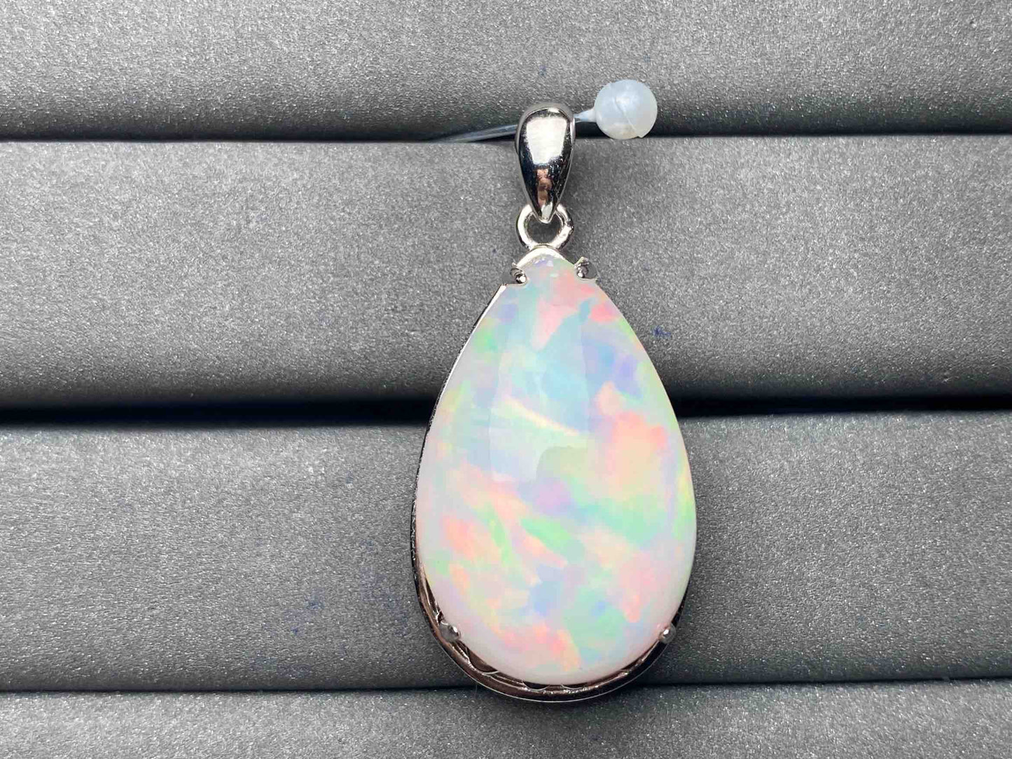 A6091 Opal Pendant