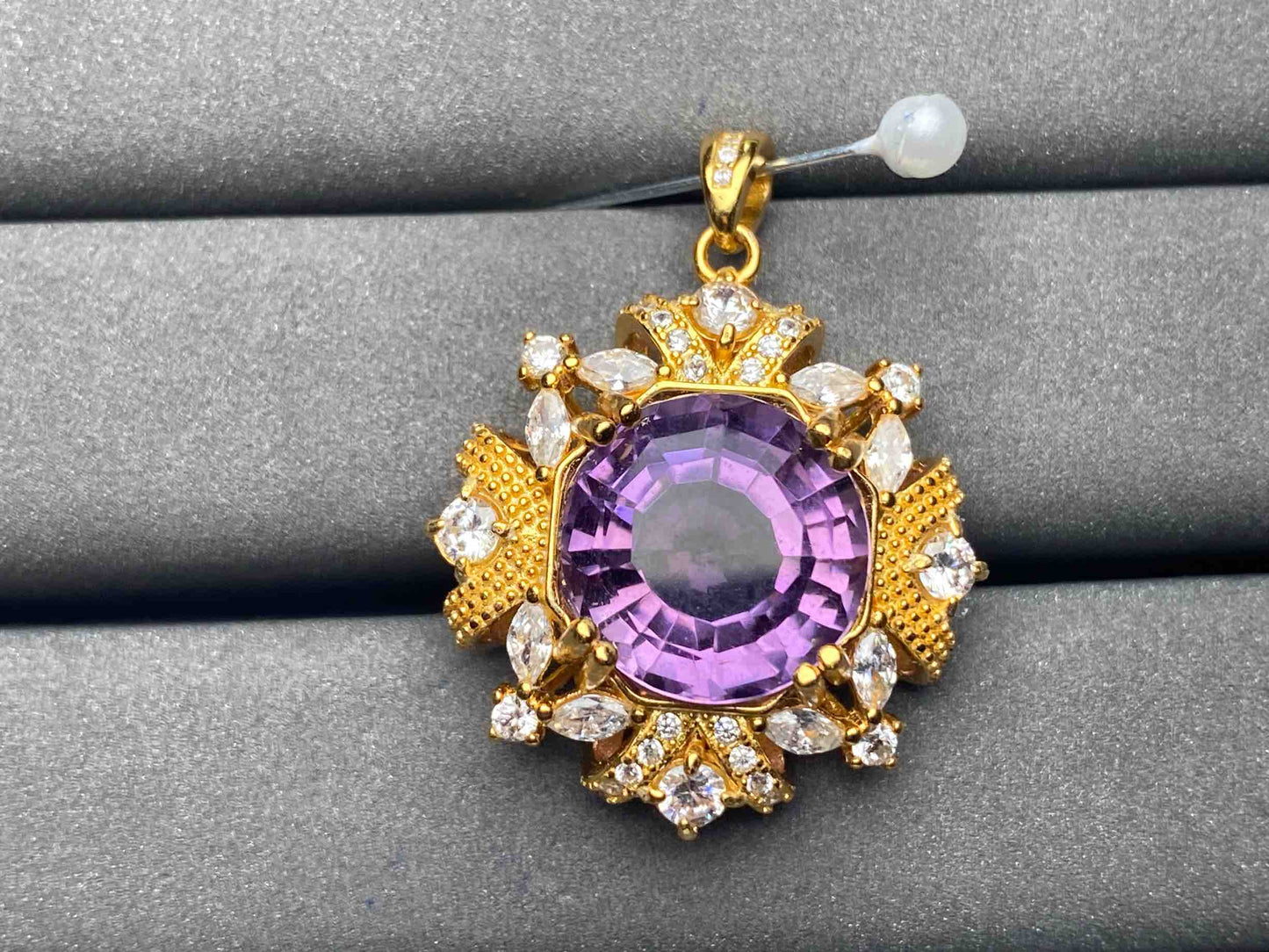 A6127 Amethyst Pendant
