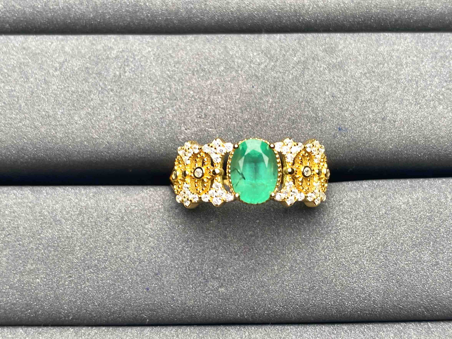 A6182 Emerald Ring