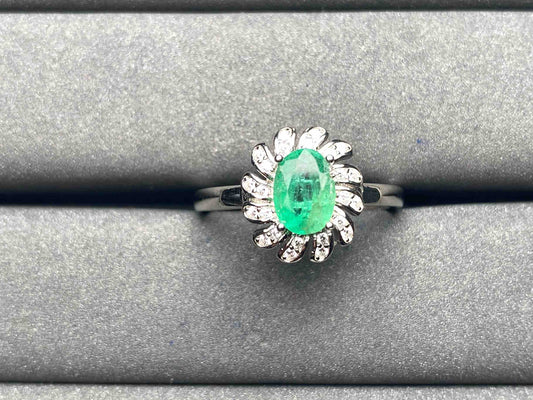 A6185 Emerald Ring
