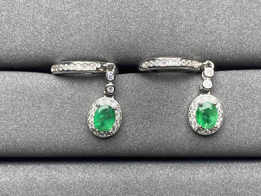 A62 Emerald Earrings