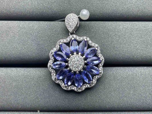 A633 Tanzanite Pendant