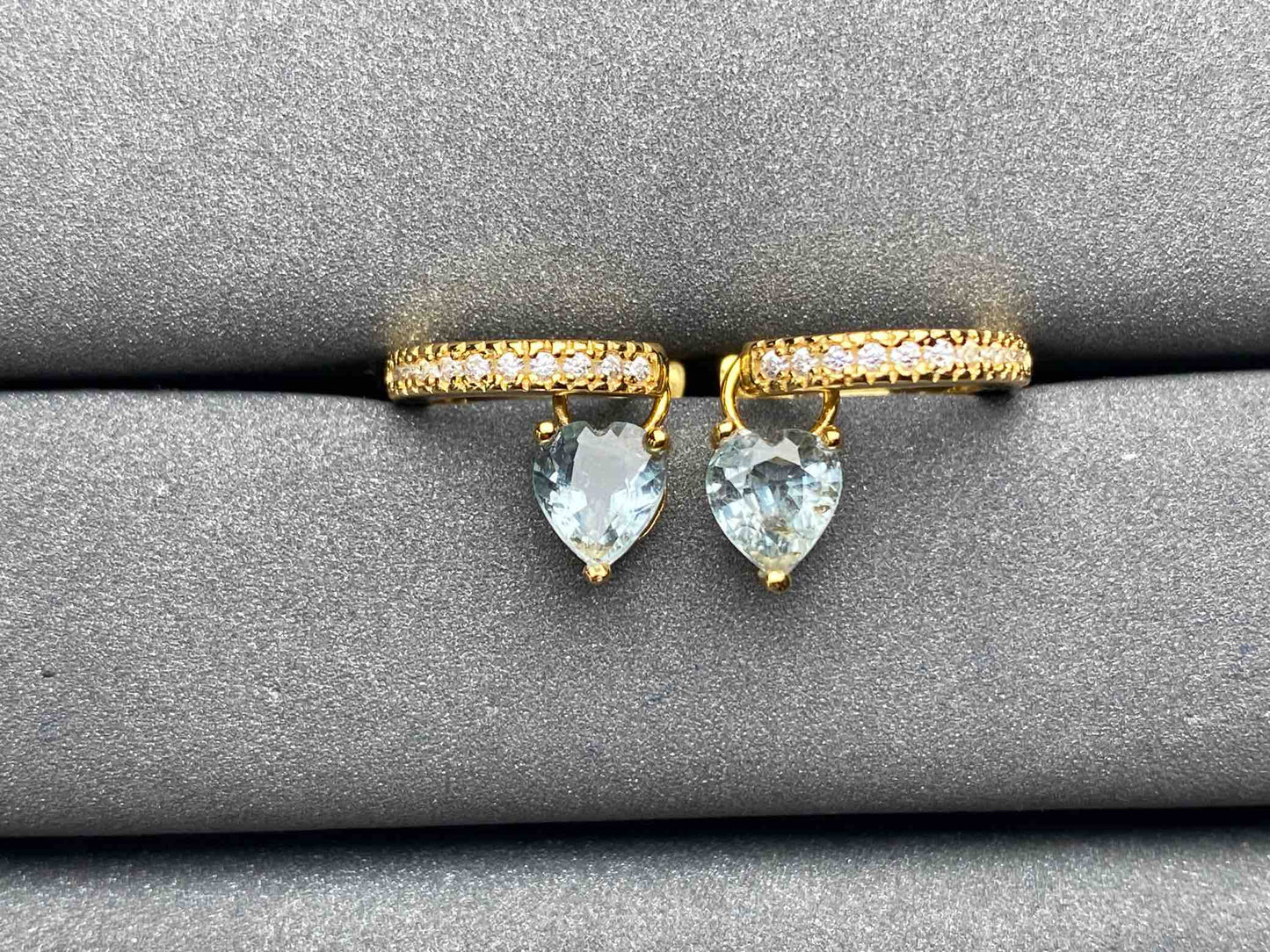 A6403 Sapphire Earrings