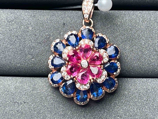 A6467 Spinel Pendant