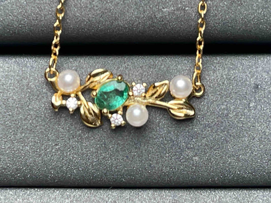 A6524 Emerald Necklace