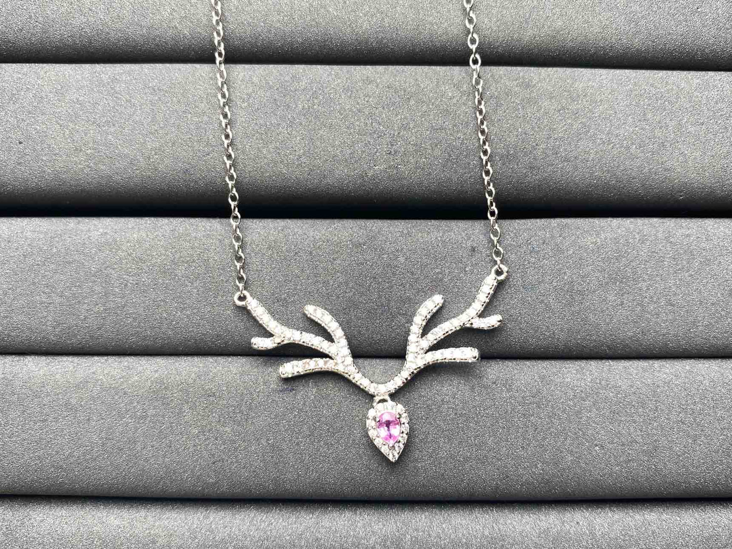 A6539 Pink Sapphire Necklace