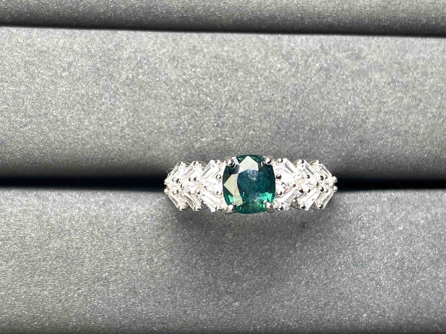 A6558 Teal Sapphire Ring