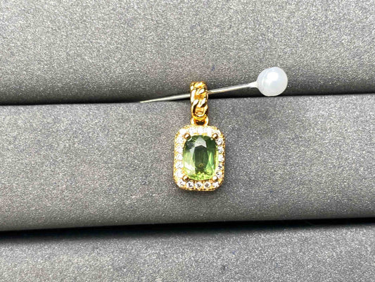 A6584 Teal Sapphire Pendant