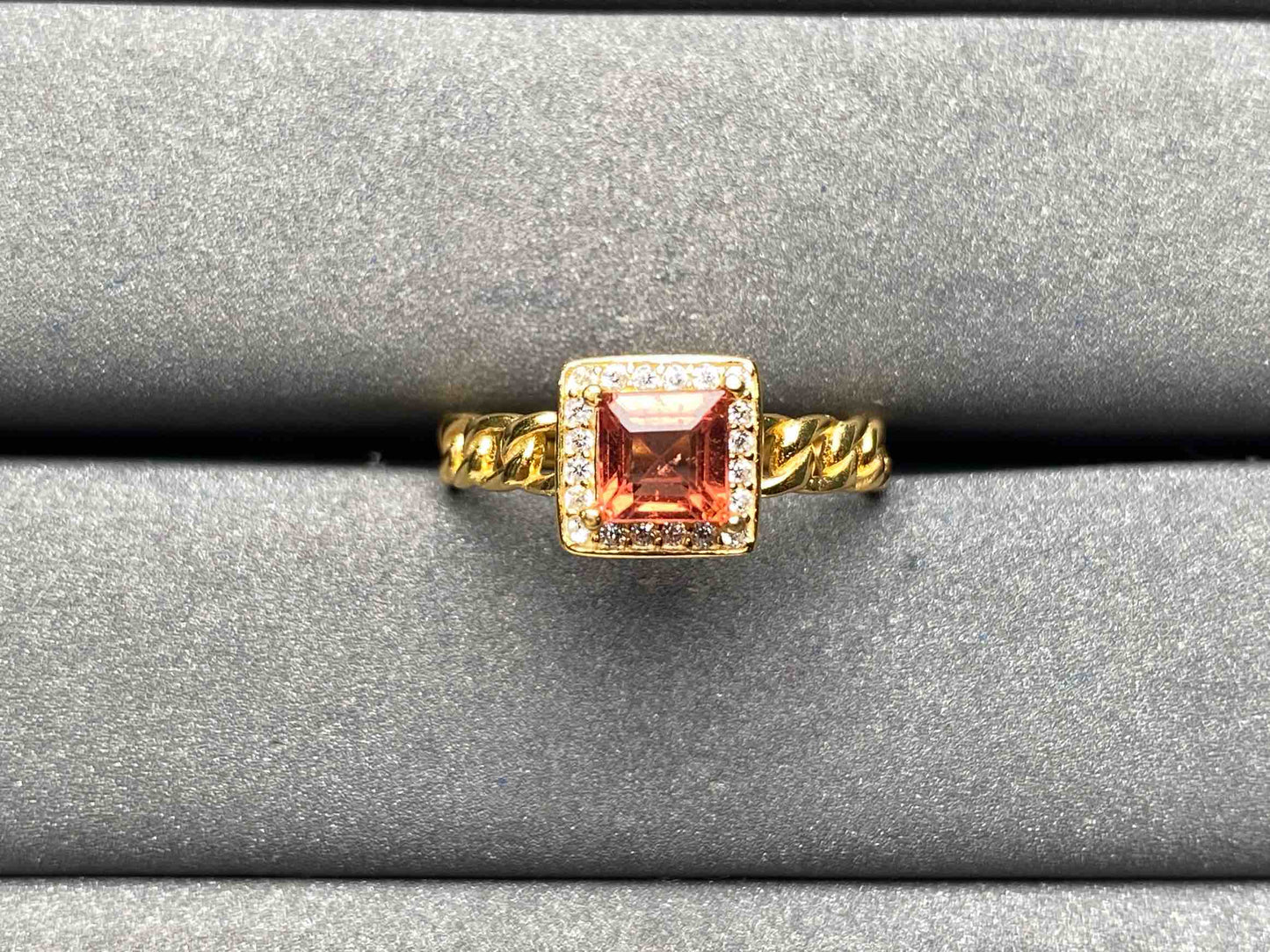 A6647 Spinel Ring