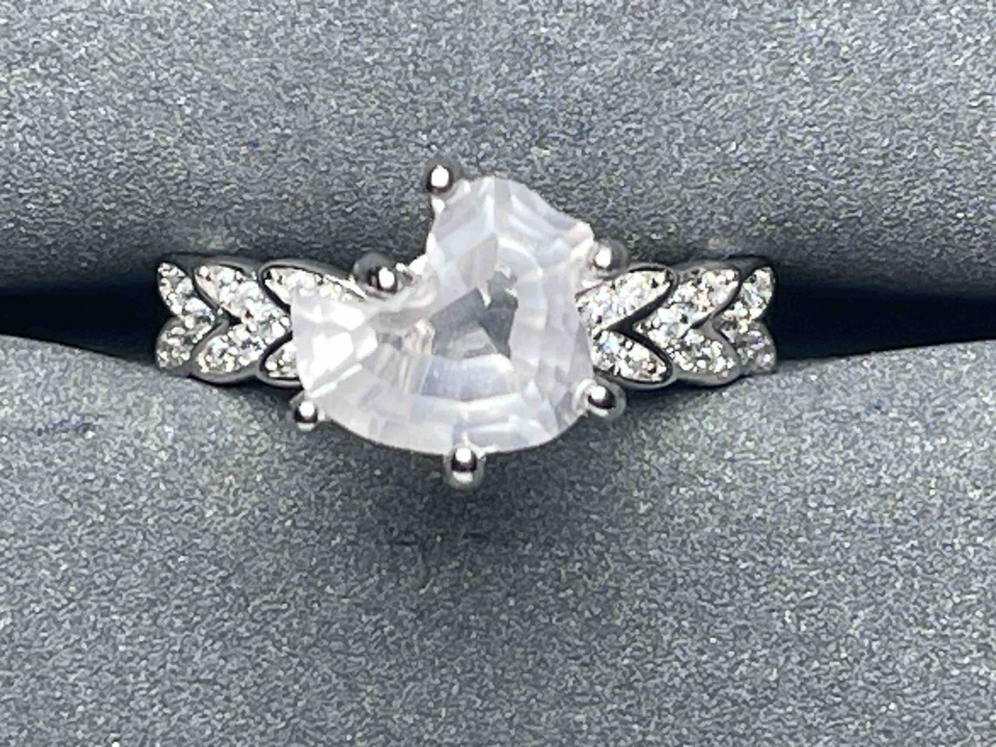 A6712 Rose Quartz Ring