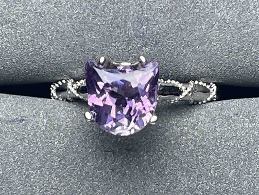 A6723 Amethyst Ring