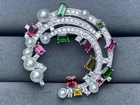 A6760 Diopside brooch