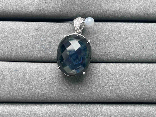 A6785 Sapphire Pendant