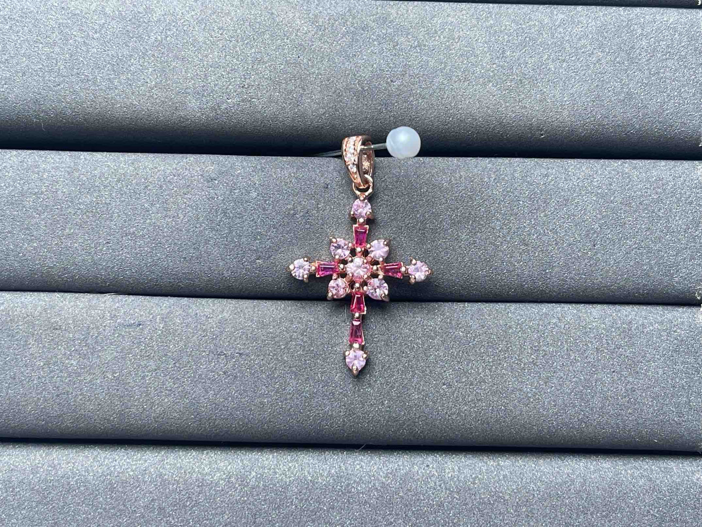 A6807 Pink Sapphire Pendant