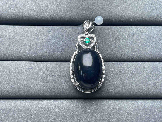 A6852 Sapphire Pendant