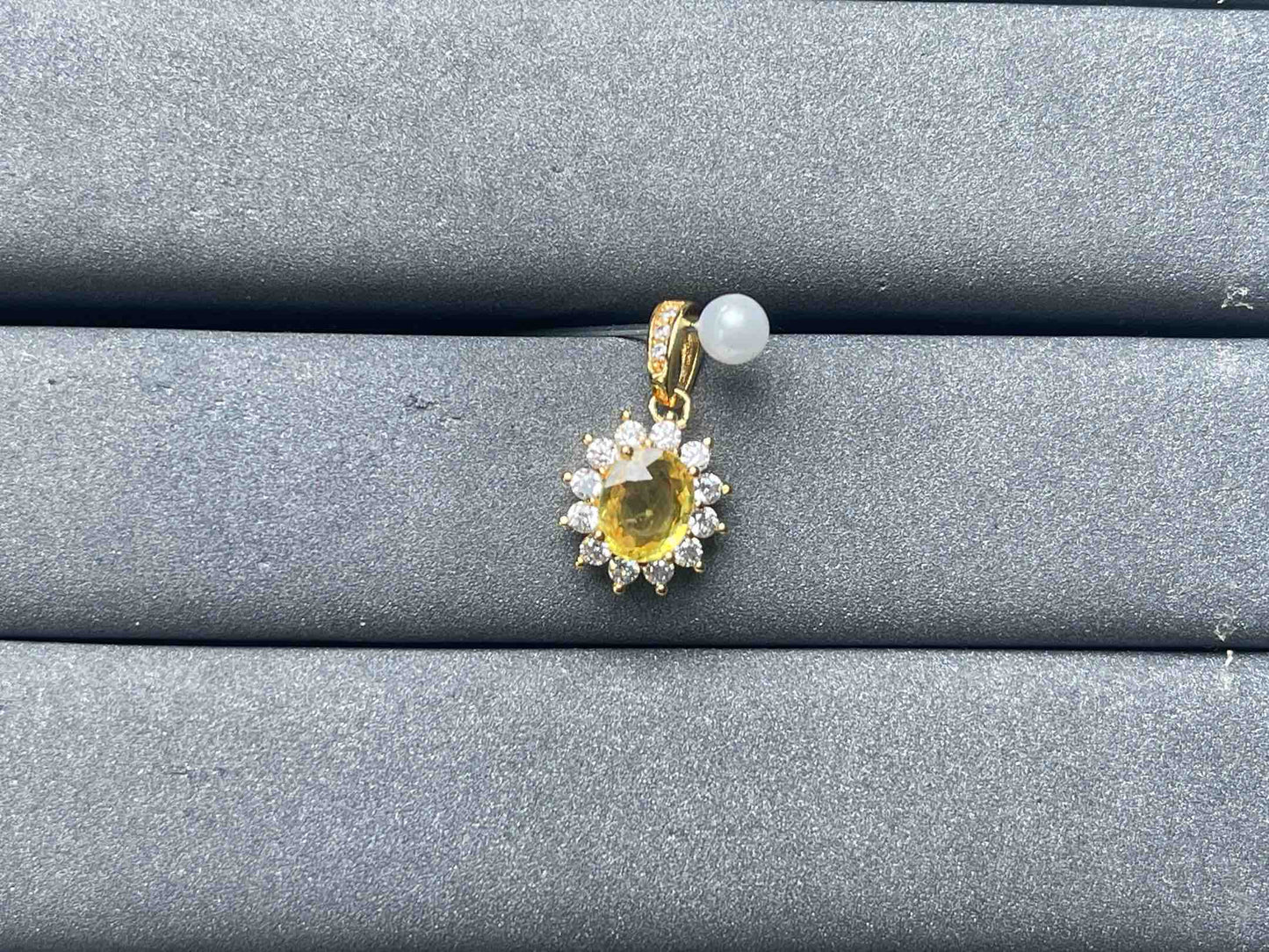 A6966 Sapphire Pendant