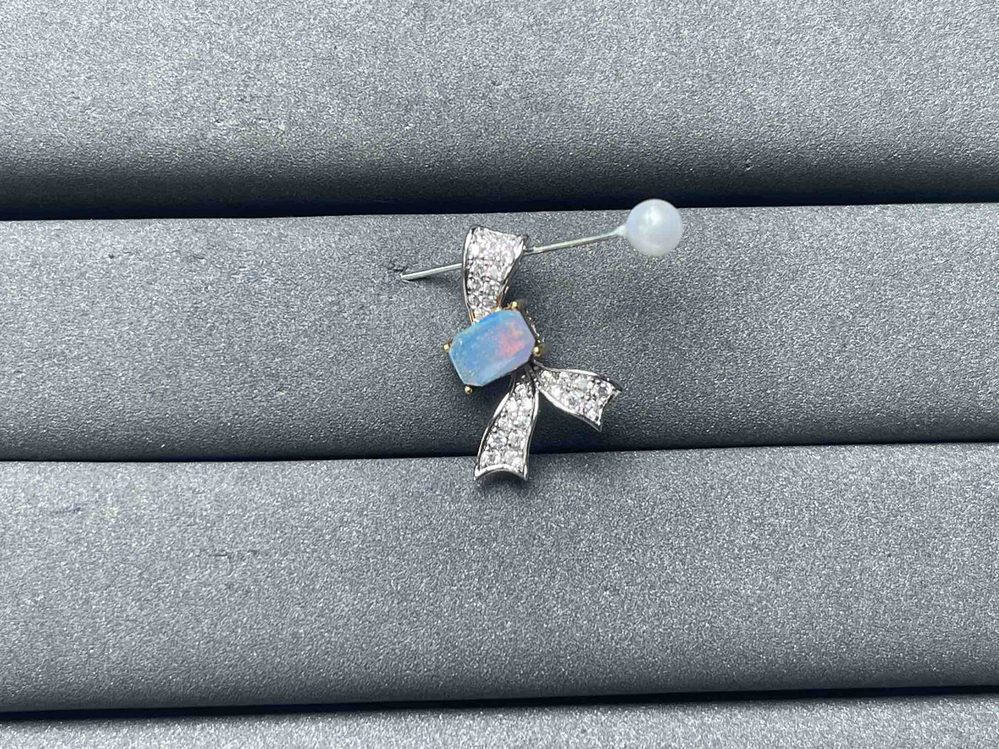 A6992 Opal Pendant