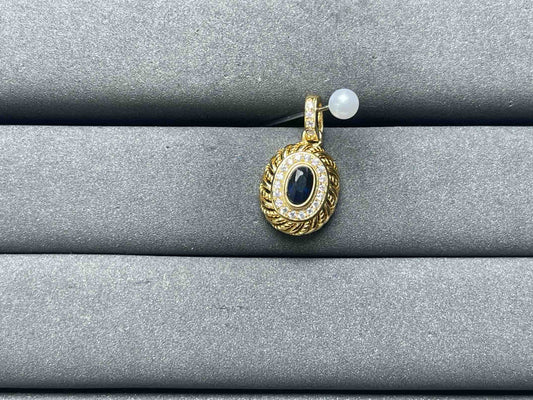 A6995 Sapphire Pendant