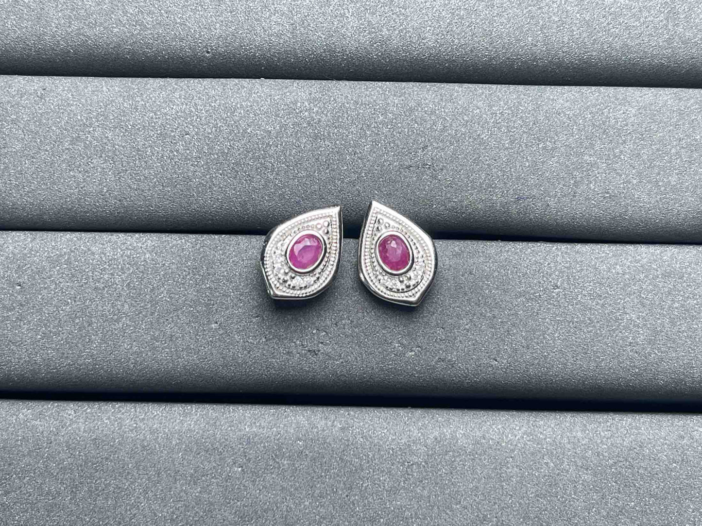 A7037 Ruby Earrings