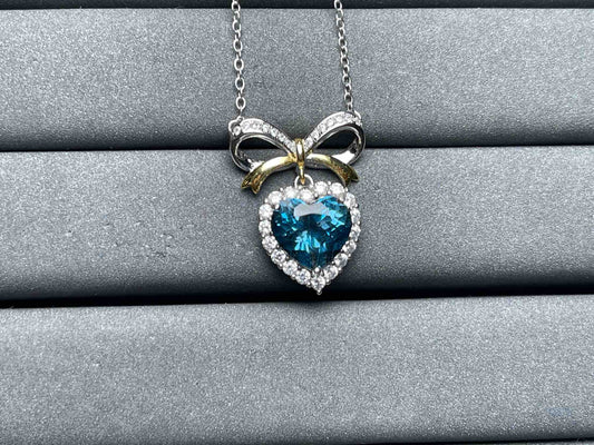 A7094 Topaz Necklace