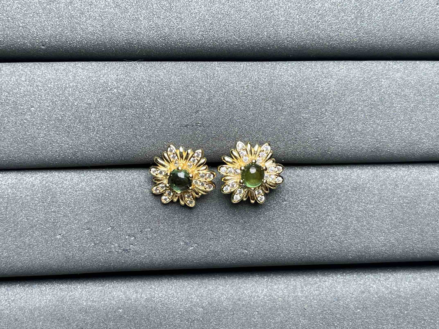 A7102 Sapphire Earrings