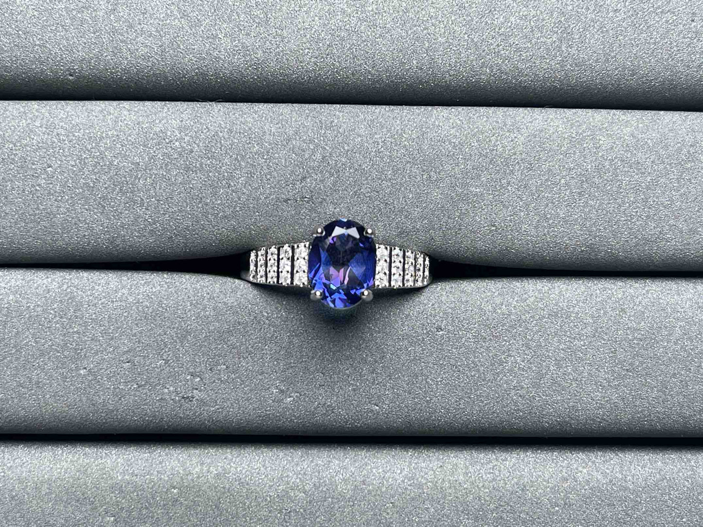 A7128 Topaz Ring