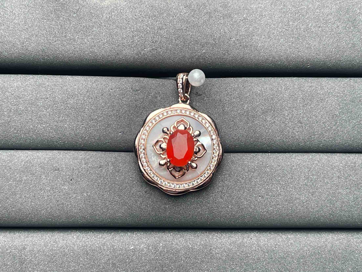 A7257 Carnelian Pendant