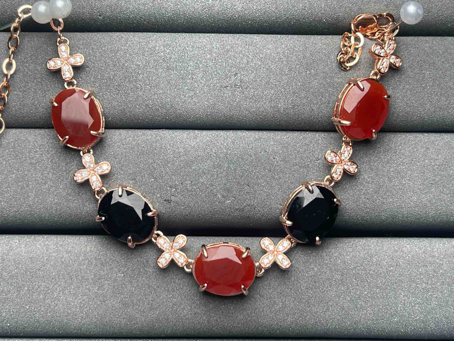 A7286 Carnelian Bracelet