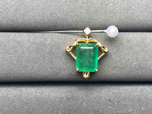 A7341 Emerald Pendant