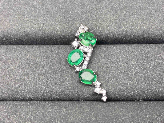 A74 Emerald Pendant