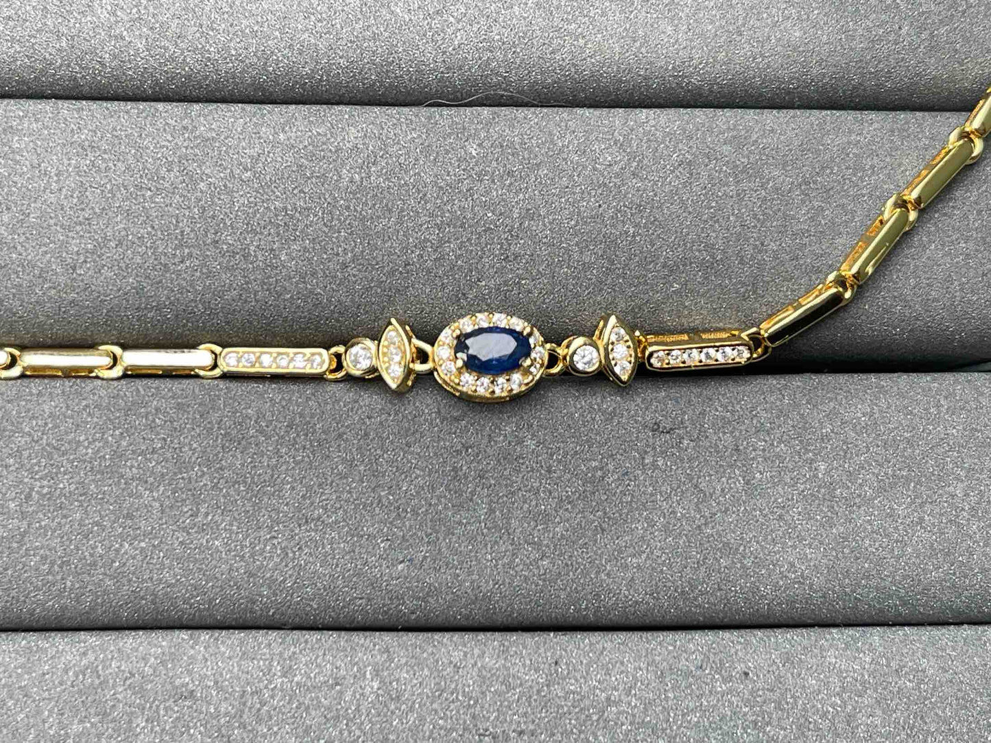 A7454 Sapphire Bracelet