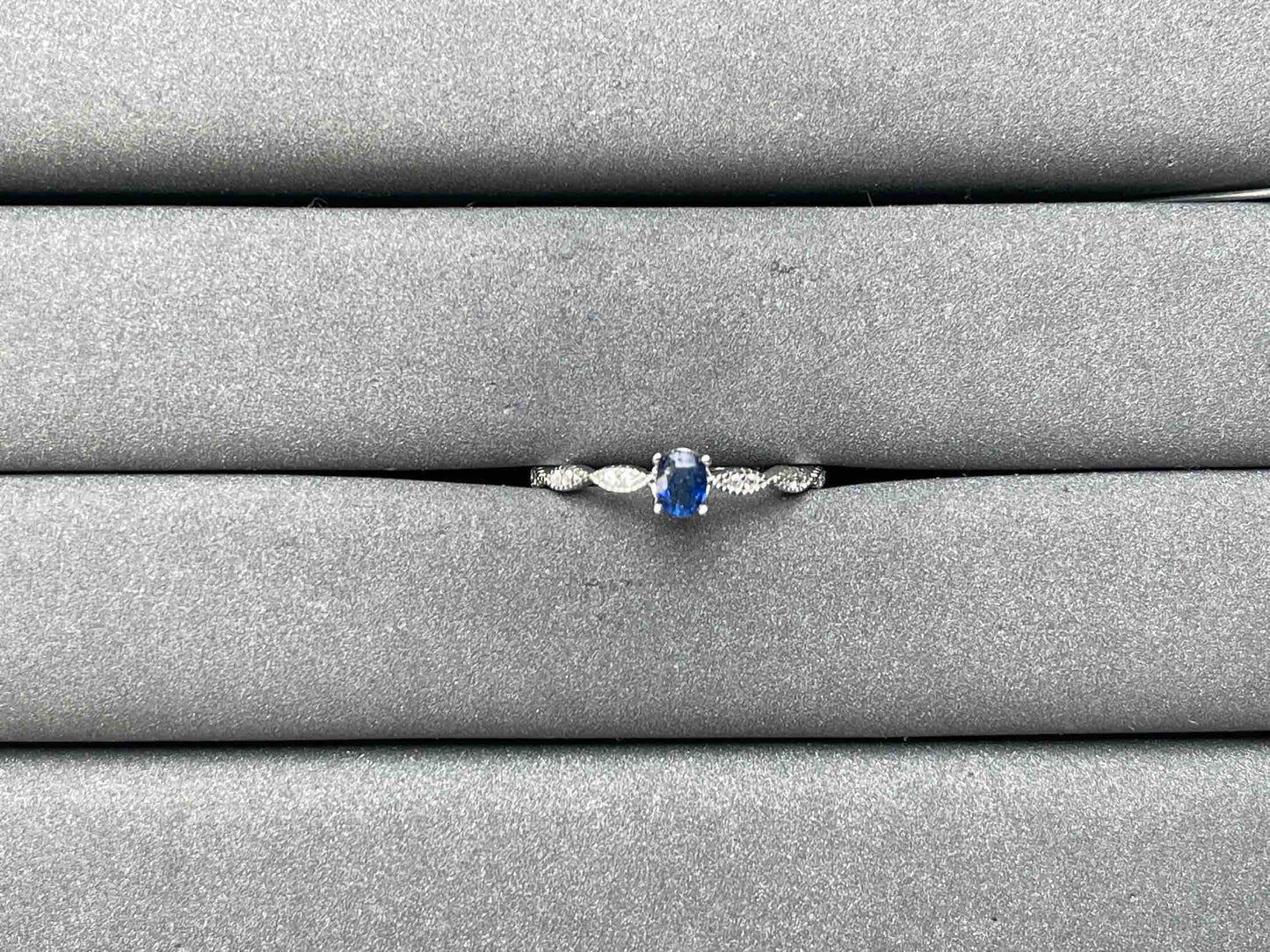 A7461 Sapphire Ring