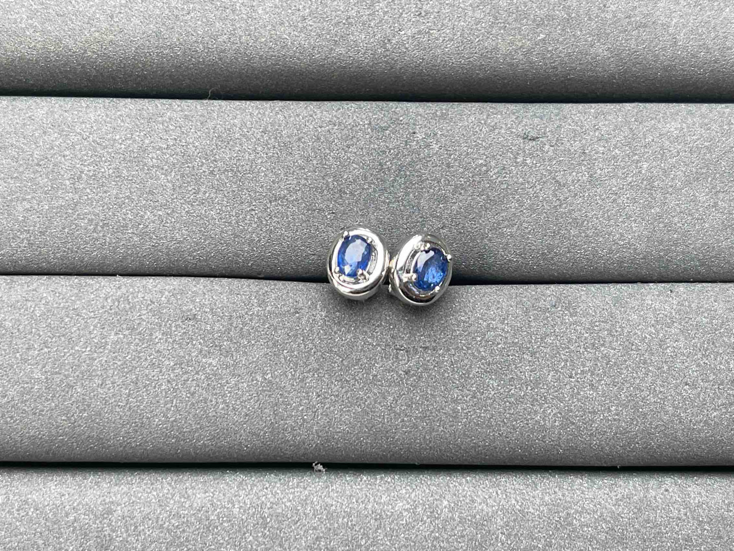 A7474 Sapphire Earrings