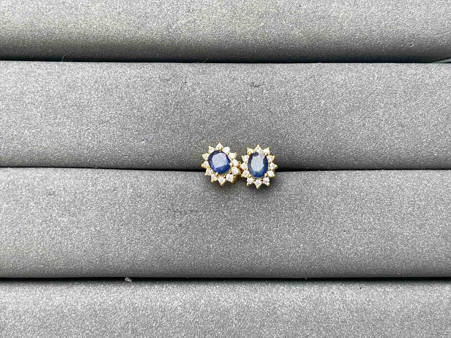 A7479 Sapphire Earrings