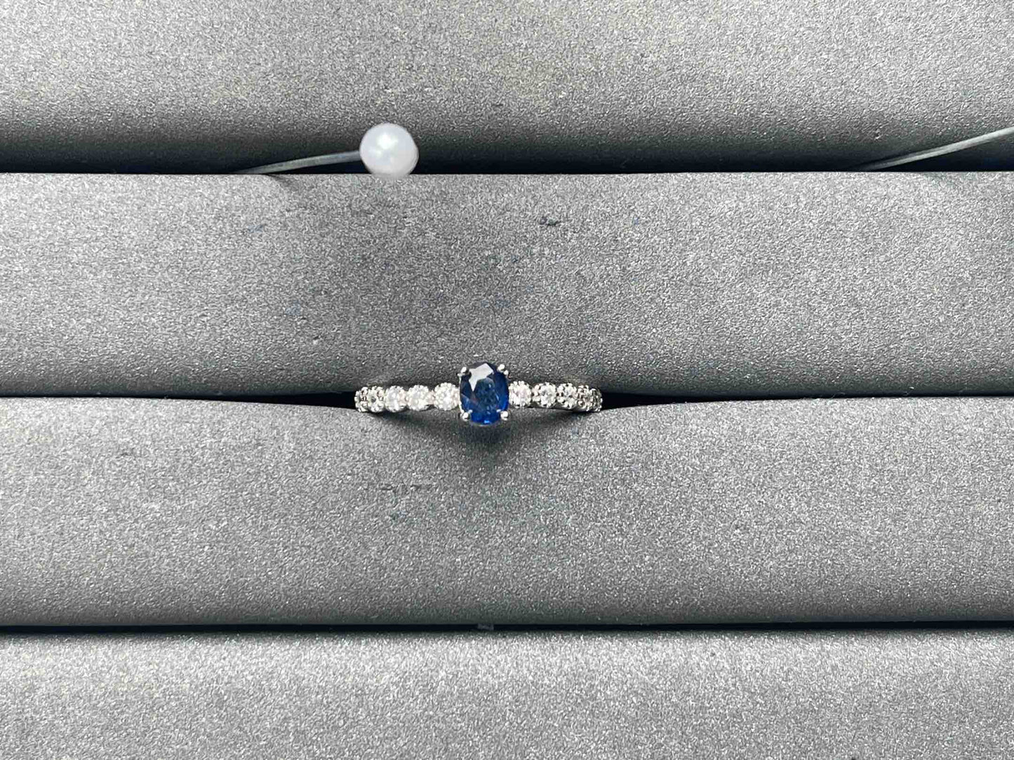 A7674 Sapphire Ring