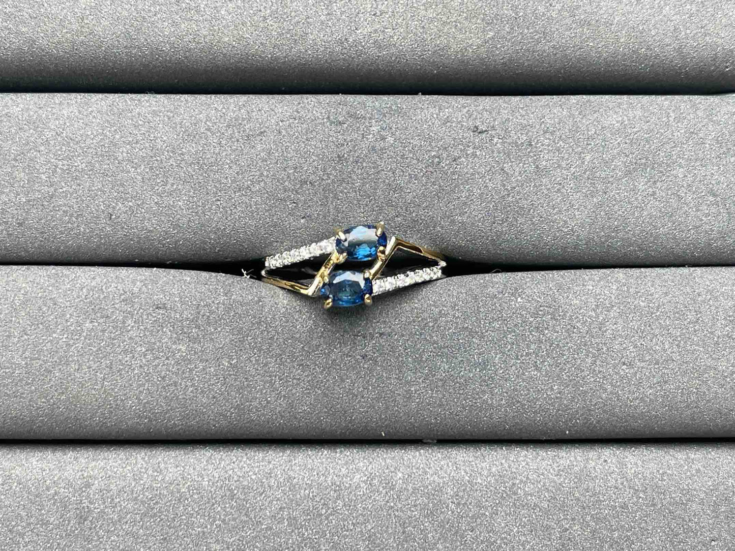 A7767 Sapphire Ring
