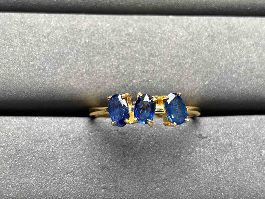 A7895 Blue Sapphire Ring