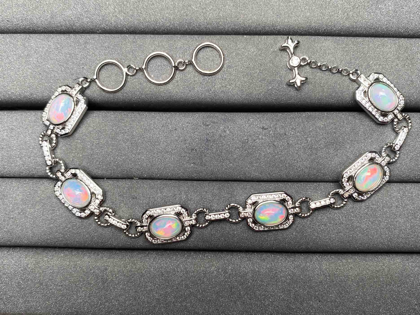 A7917 Opal Bracelet