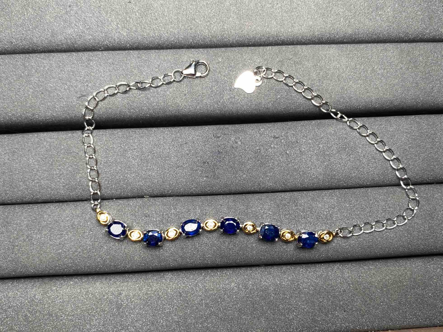 A7950 Blue Sapphire Bracelet