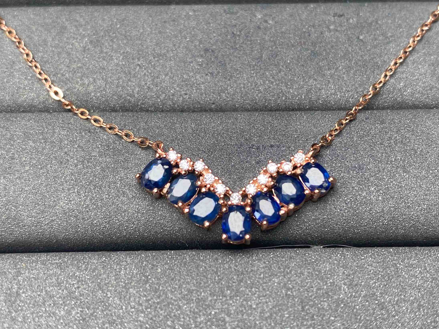 A7963 Sapphire Necklace