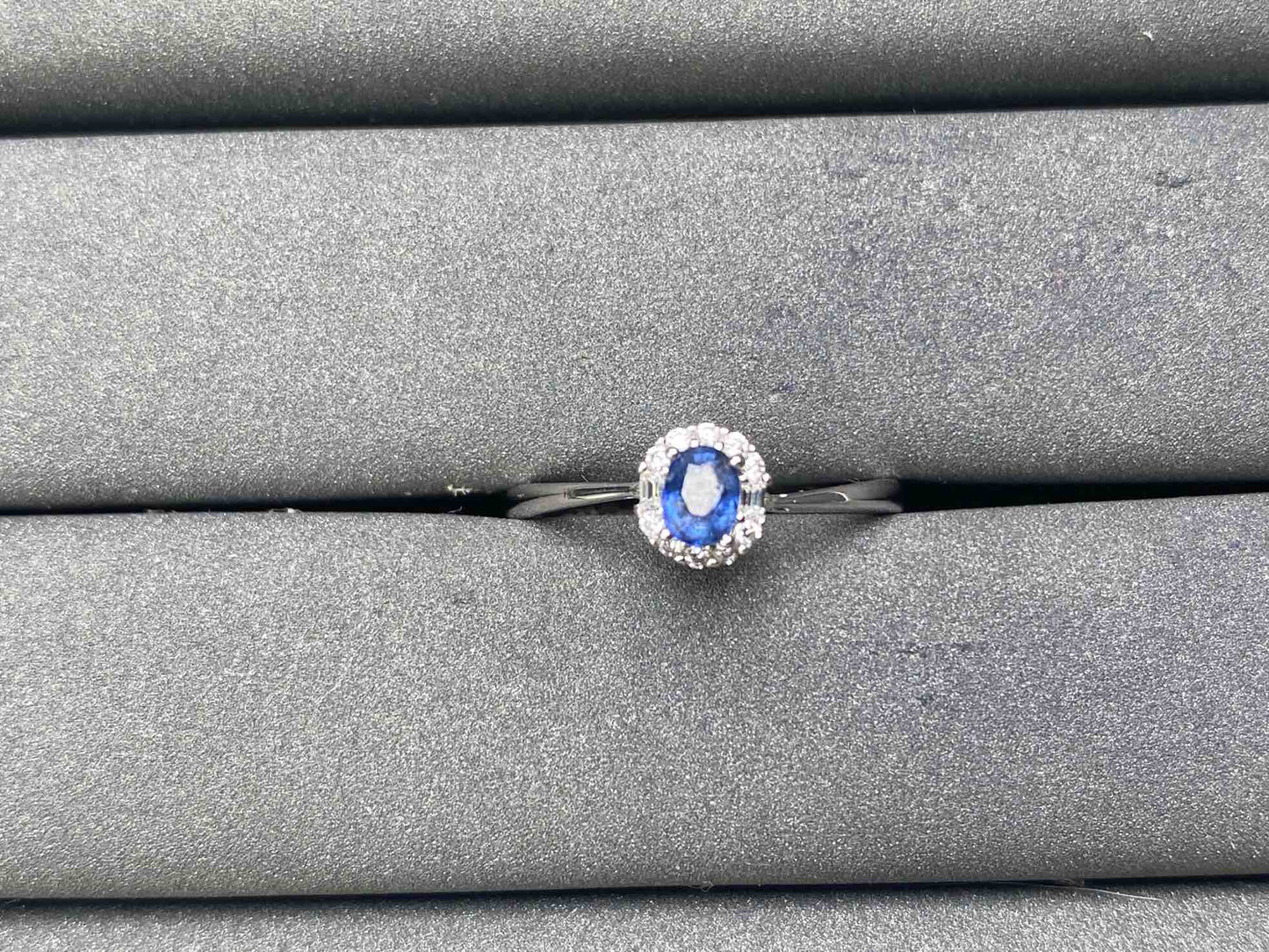 A7972 Sapphire Ring