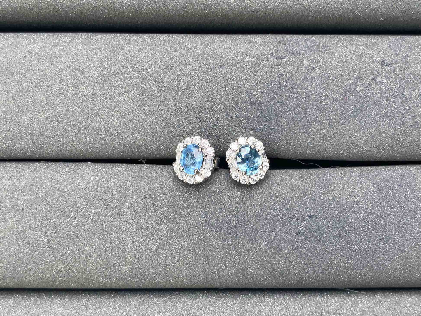 A7980 Sapphire Earrings
