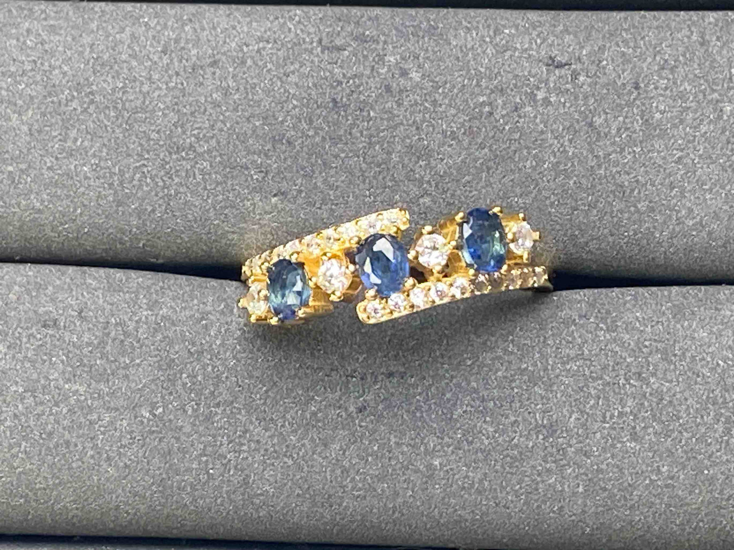 A8005 Sapphire Ring