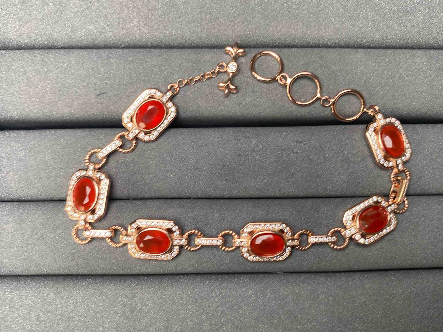 A8020 Agate Bracelet