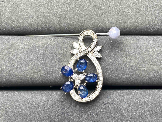 A8053 Blue Sapphire Pendant