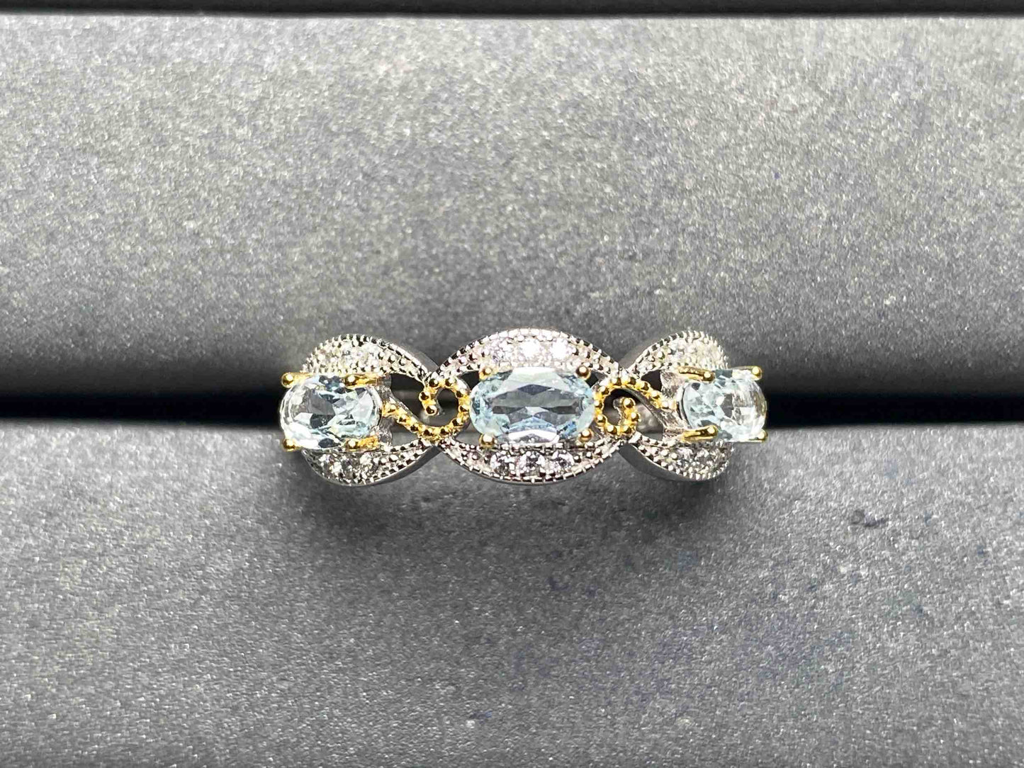 A8089 Aquamarine Ring