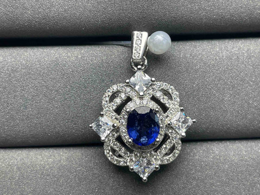 A810 Blue Sapphire Pendant